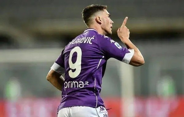  38岁老将破门刷新联赛最年长纪录  