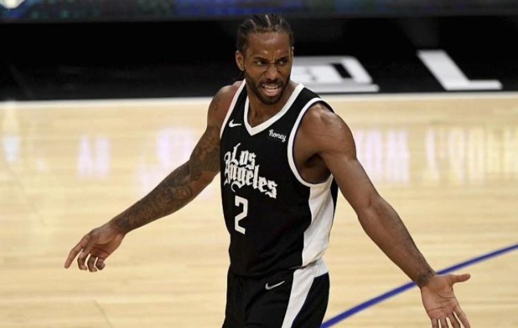  东契奇末节独揽15分，独行侠逆转击败快船豪取连胜